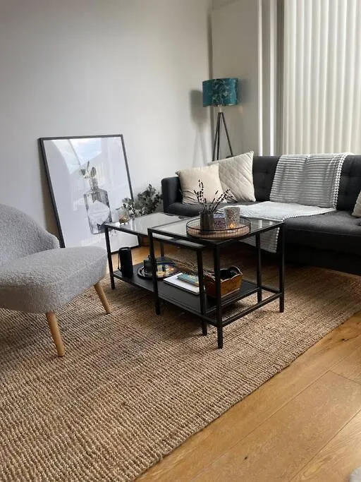 Shoreditch Cosy Flat, Next To Van Gogh Exhibition Apartment London