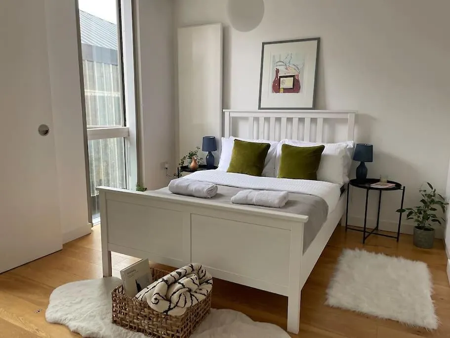 Shoreditch Cosy Flat, Next To Van Gogh Exhibition location